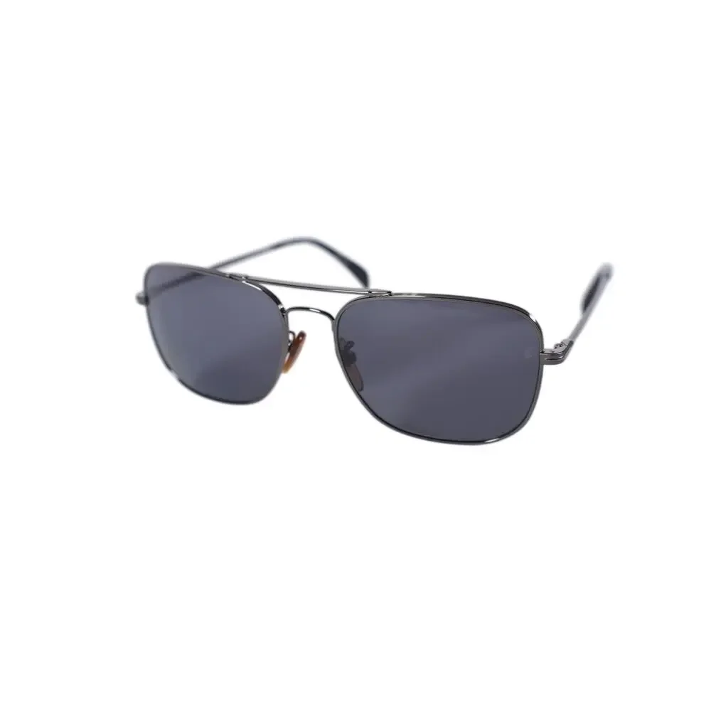DAVID BECKHAM EYEWEAR built guy